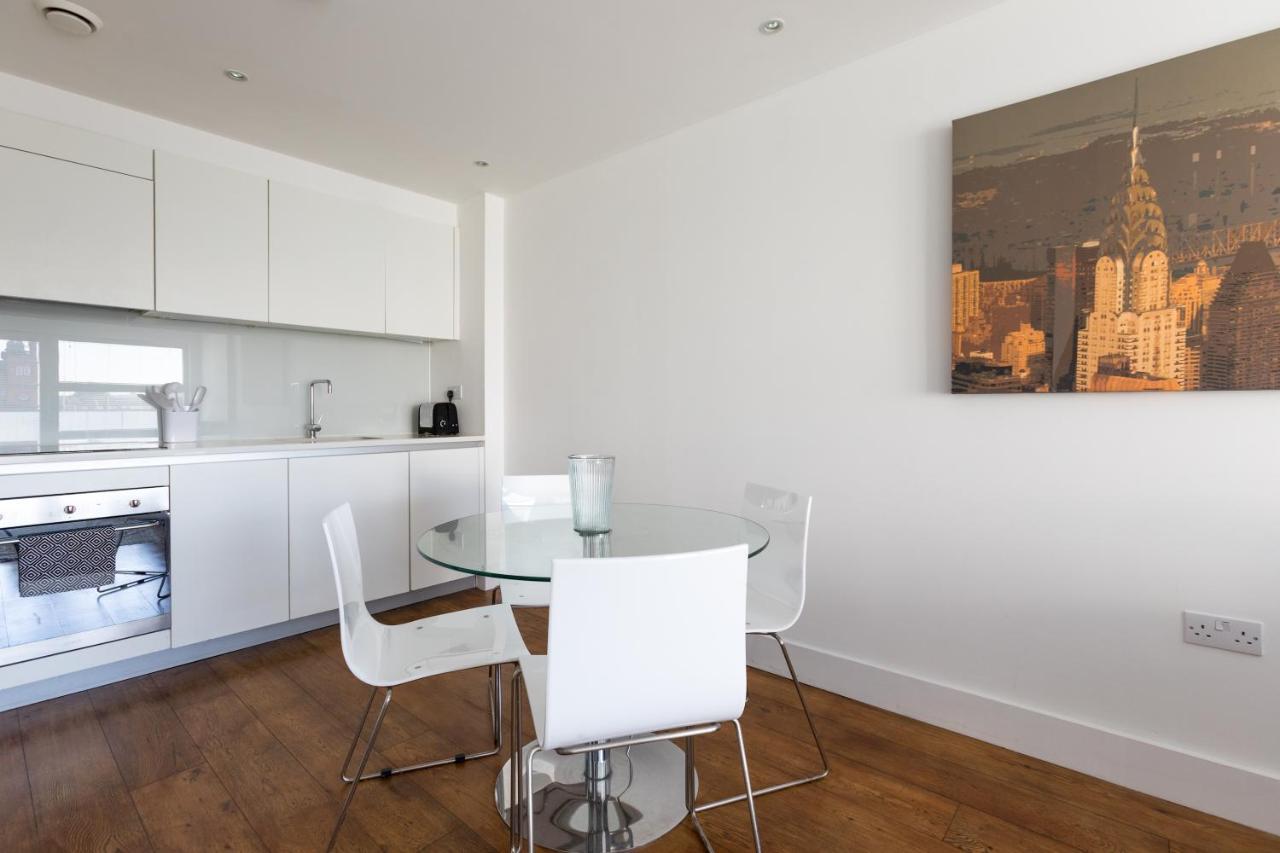 Apartamento Luxury 2-bed Flat Parking And Close To The Tube *